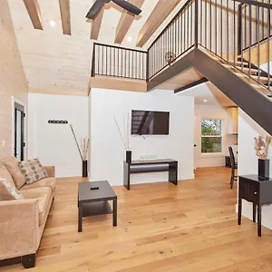 Holiday home Riverview Executive A