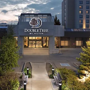 Hotel Doubletree By Hilton West